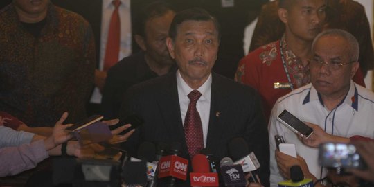 Bertolak ke China, Menko Luhut cari pendanaan untuk proyek nasional