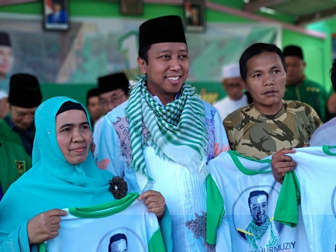 ketua umum ppp romahurmuziy berkunjung ke wilayah tapal kuda jawa timur