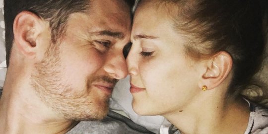 7 selebriti ganteng yang tobat playboy setelah temukan cinta sejati