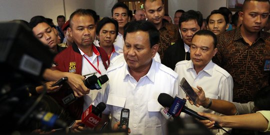 Politisi PDIP nilai pertemuan Prabowo dan Puan bisa kurangi salah paham