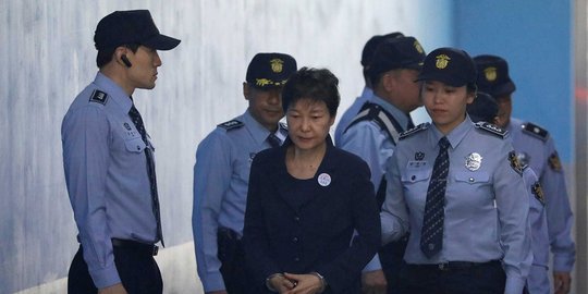 Mantan Presiden Korsel divonis 24 tahun penjara karena korupsi