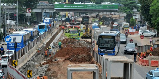 Underpass Mampang dibuka pada 11 April 2018 untuk diuji coba