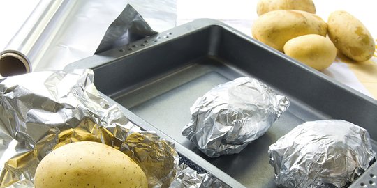 10 racun berbahaya yang bisa terkandung dalam alat masak yang kamu gunakan (part 1)