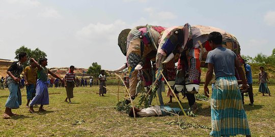Pengungsi Rohingya jalani latihan hadapi gajah liar di Bangladesh