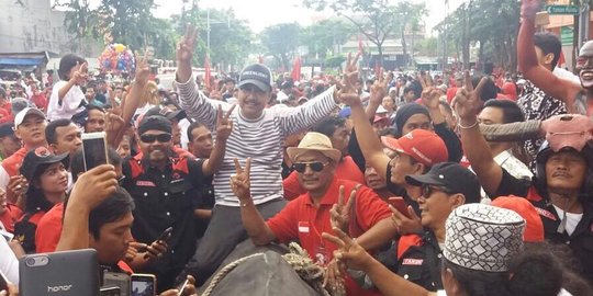 Jalan Sehat PDIP, Gus Ipul perkuat dukungan di Surabaya