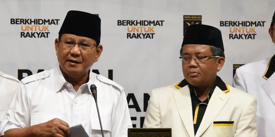 PKS harap Prabowo menceritakan hasil pertemuan dengan Luhut