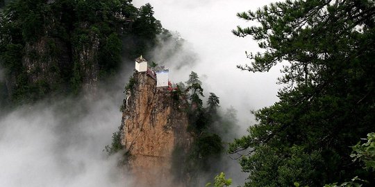 gunung tayun rev2