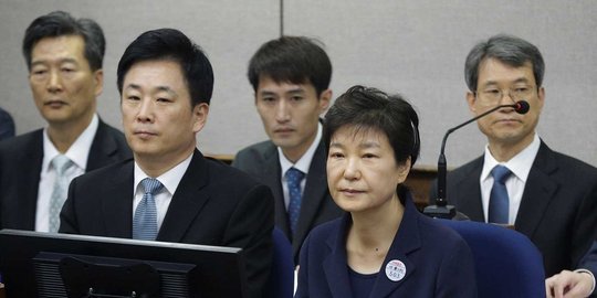 utara hina dan doakan mantan presiden korea selatan rev1