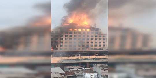 Hotel Novita Jambi kebakaran, tamu hotel dievakuasi