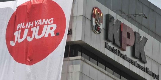 KPK gelar OTT di Bandung Barat, bupati dan sejumlah PNS diamankan
