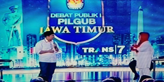 Puti tanyakan kemiskinan di Trenggalek, Emil Dardak jawab dengan emosional