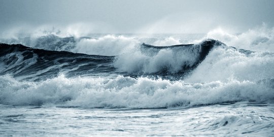 Berita gempa dan tsunami 57 meter bikin warga Pandeglang menderita