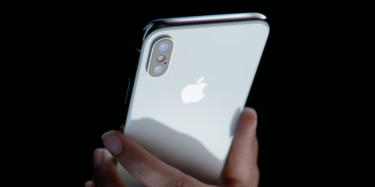 Di 2019, Apple dirumorkan rilis iPhone dengan tripel kamera!