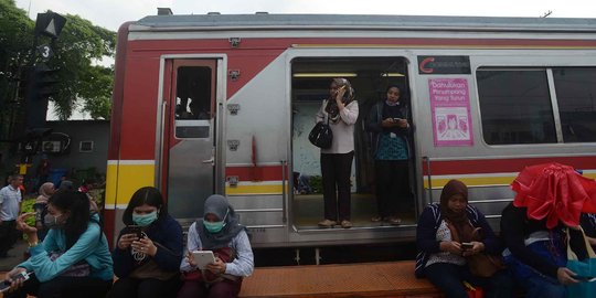 PT KCI klaim kepadatan penumpang Stasiun Duri mulai terurai