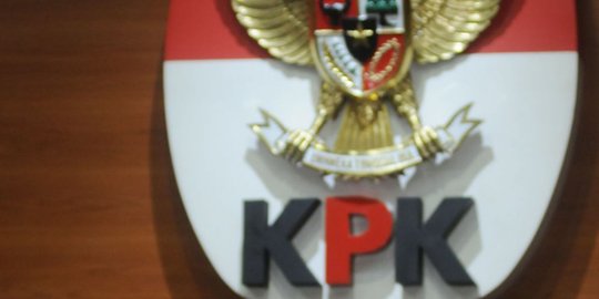 KPK harusnya enggak perlu diperintah, kasus Century segera tuntaskan