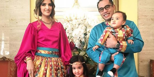 4 Aktris Indonesia hidup bak cinderella setelah dinikahi orang tajir