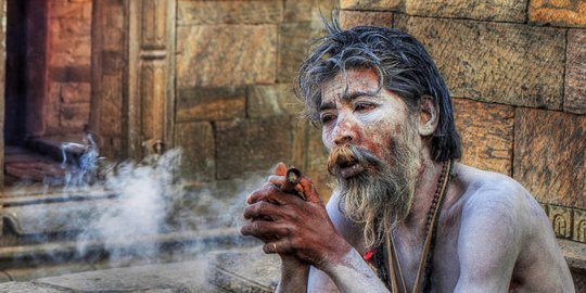 aghori di india rev1
