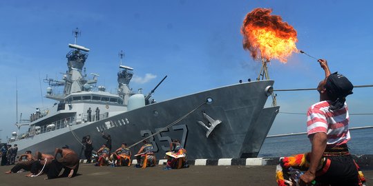 Ini kapal perang KRI Bung Tomo & KRI Jhon Lie yang akan perkuat Koarmabar