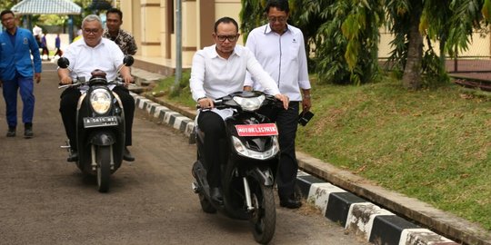 Menaker: Zaman milenial, semua pekerja harus bisa bersaing