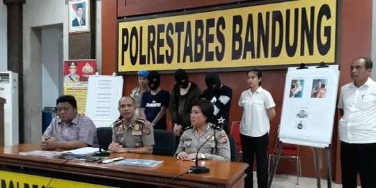 Tertipu pria tampan sampai rela bugil, 300 wanita jadi korban pemerasan pornografi