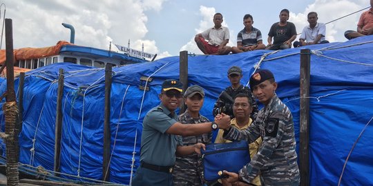 TNI gagalkan penyelundupan 94 ton rotan tujuan Malaysia di perairan Kalbar