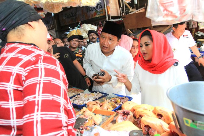 puti guntur blusukan ke pasar prigen amp pandaan pasuruan
