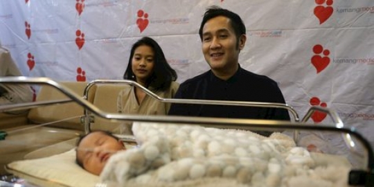 Hb rendah, ririn dwi ariyanti tempuh operasi caesar untuk lahirkan anak ketiga!