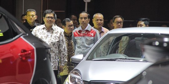 Jokowi: Akan ada gejolak teknologi industri 4.0 di sektor otomotif