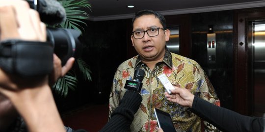 Soal Perpres TKA, Sekjen Nasdem sebut cara berpikir Fadli Zon terbalik