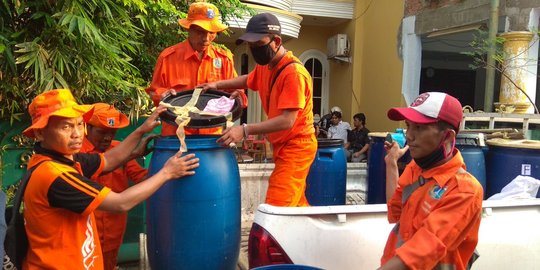 Warga hanya mengira bos pabrik ciu di Gambir jual obat keseleo