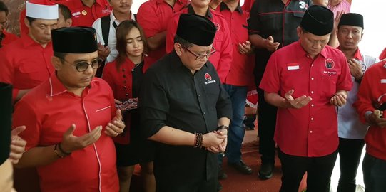 Di depan kader PDIP, Hasto ingatkan perjuangan Megawati saat peristiwa 27 Juli 1996