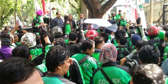 Driver ojek online di Medan juga tuntut rasionalisasi tarif