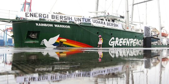 Melihat lebih dekat kapal Rainbow Warrior milik Greenpeace