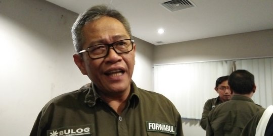 Penyerahan SK ditunda, Djarot mengaku pasrah dicopot dari dirut Bulog