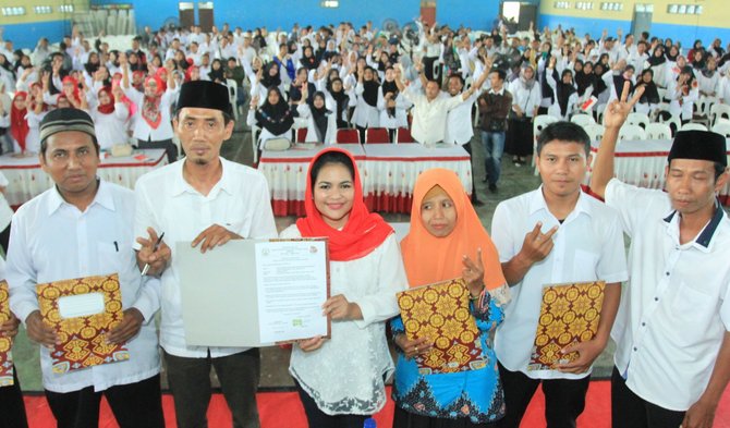 ribuan gtt lamongan dukung gus ipul mbak puti