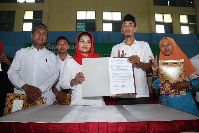 ribuan gtt lamongan dukung gus ipul mbak puti