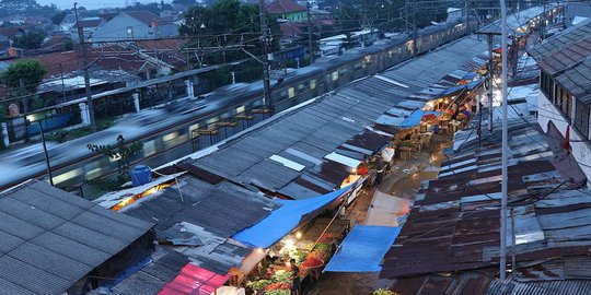 Penggusuran Pasar Kemiri Muka di Depok ditunda