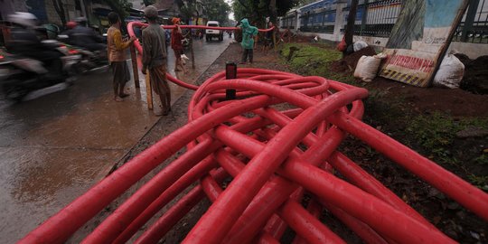 Viral lumpur di Bekasi ternyata berasal dari galian PLN