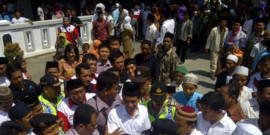 4 orang ini bikin jokowi tertawa terpingkal-pingkal