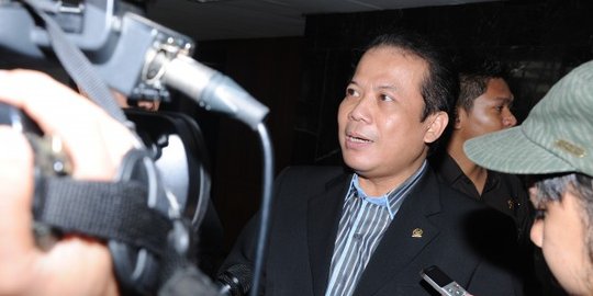 PAN sebut Amien Rais geram lembaga survei yang unggulkan calon tertentu