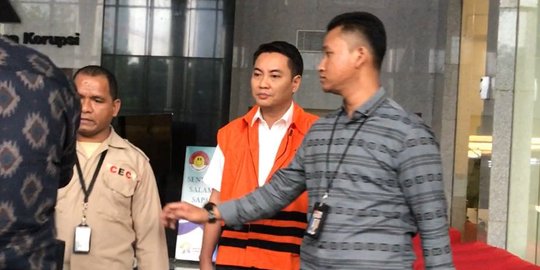 Tiba-tiba tersangka Fayakhun Andriadi minta KPK fasilitasi pertemuan dengan LPSK