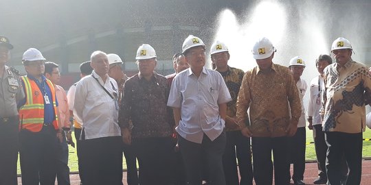 Wapres Jusuf Kalla tinjau Stadion Patriot Chandrabhaga Bekasi