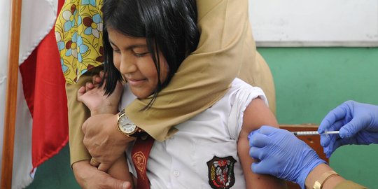 Vaksin HPV bikin mandul? Jangan percaya!