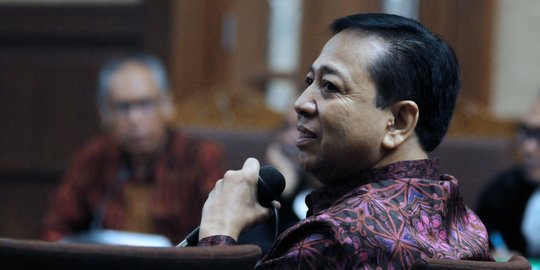 Rekaman percakapan Fredrich, Novanto hendak dibikin gila hantu gunung di sidang e-KTP