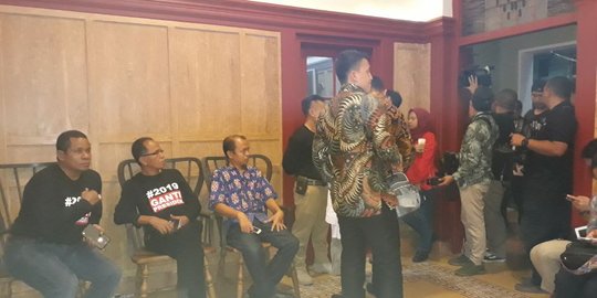 Gerindra dan PKS resmikan posko, pastikan Prabowo tak jadi Cawapres Jokowi