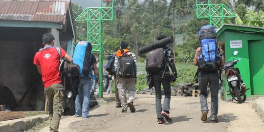 2 Pendaki Gunung Dempo Pagaralam pingsan lalu hilang