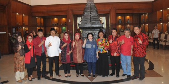 Sambut Mega di Surabaya, Gus Ipul-Puti sampaikan isu soal penyalahgunaan PKH
