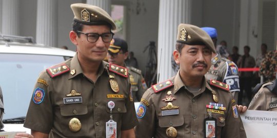 Sandiaga panggil panitia acara bagi-bagi sembako di Monas