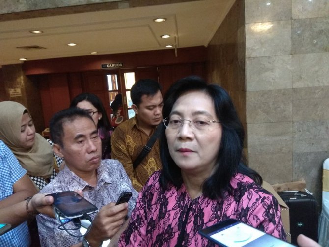 direktur jenderal ikm gati wibawaningsih