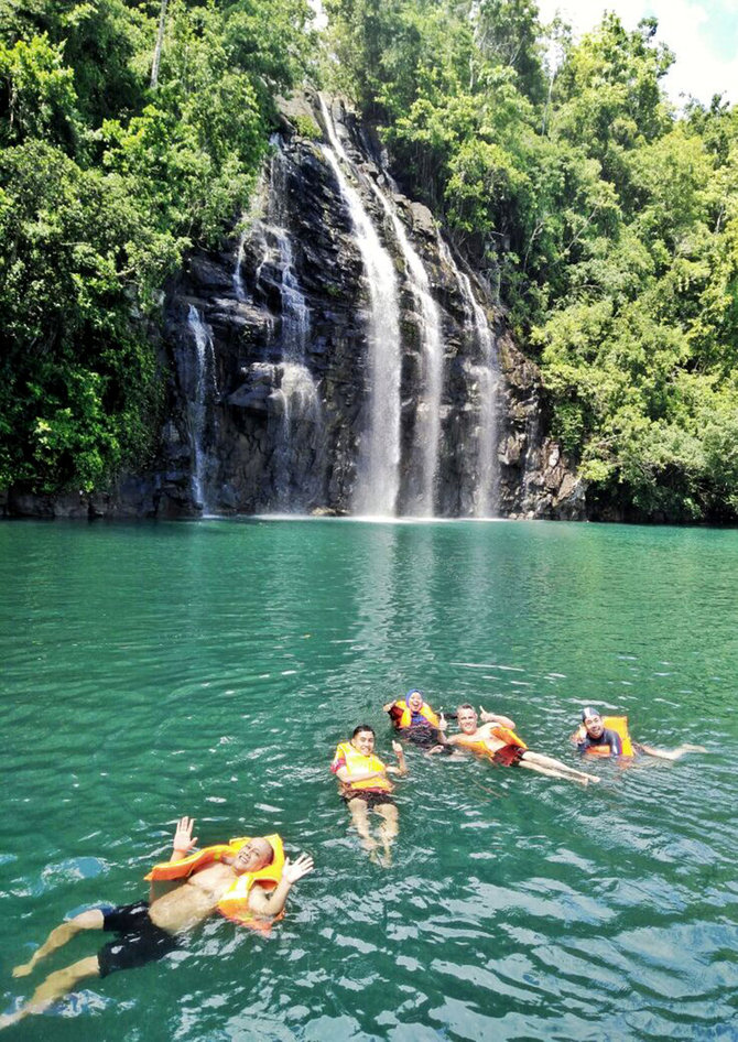 desa guaeria di halmahera barat